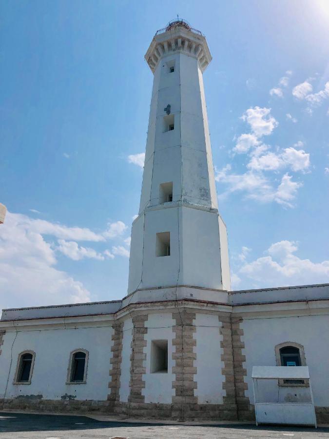 Ferienwohnung Sotto Il Faro Torre Canne Exterior foto