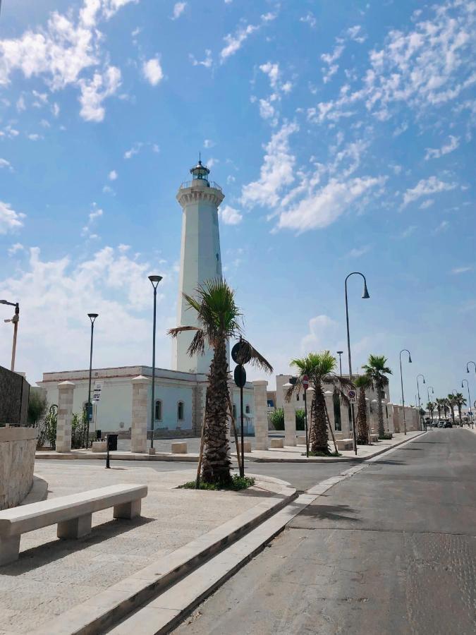 Ferienwohnung Sotto Il Faro Torre Canne Exterior foto