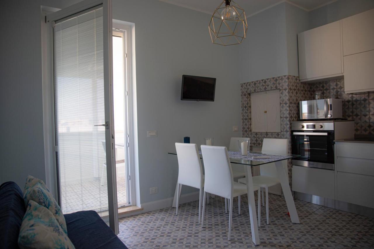 Ferienwohnung Sotto Il Faro Torre Canne Exterior foto