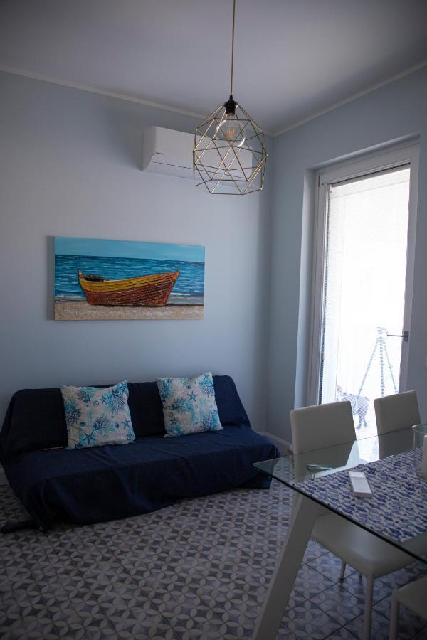 Ferienwohnung Sotto Il Faro Torre Canne Exterior foto